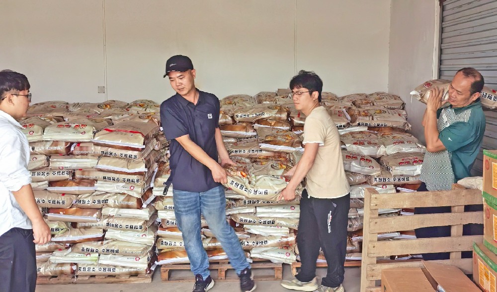 魚油包膜肥料熱賣，大量出貨，庫存緊張，老板別錯(cuò)過哦！