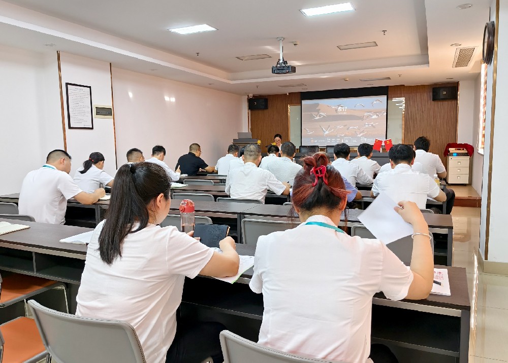 潤(rùn)德利業(yè)務(wù)部?jī)商熨x能：蓄力前行，同心共赴下半年新征程